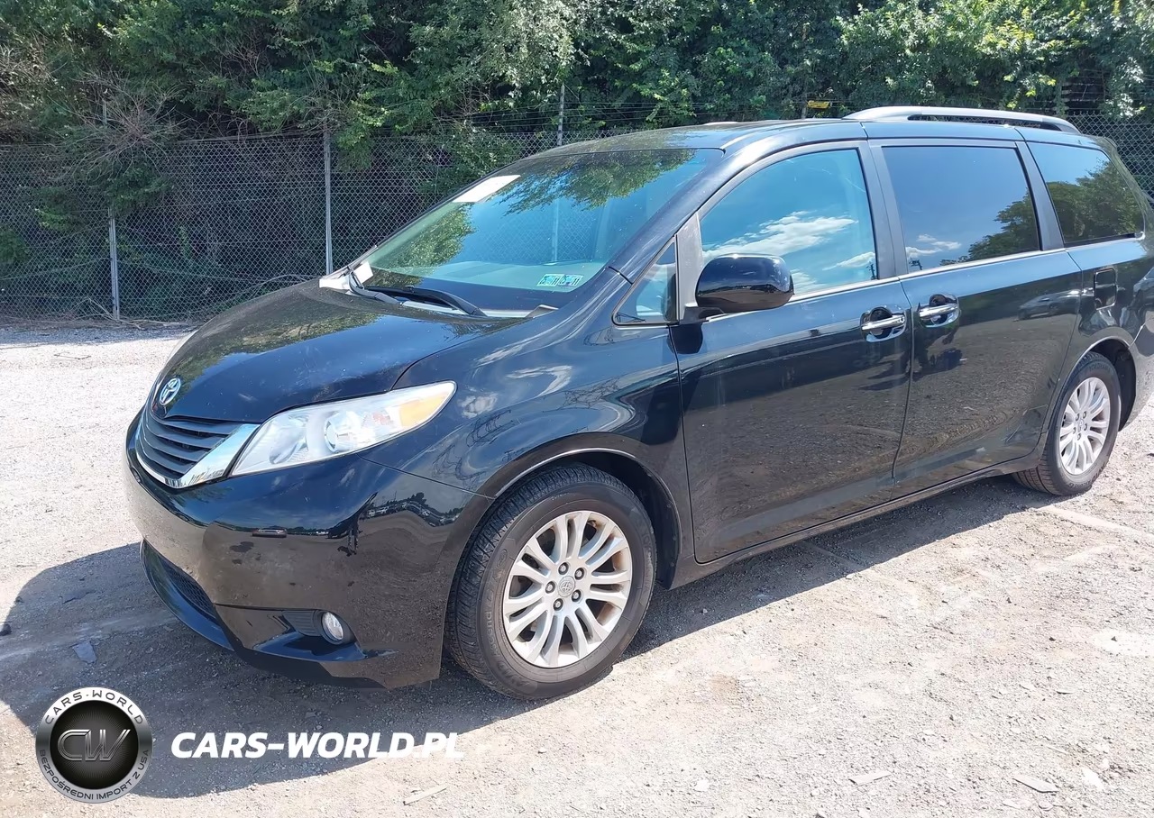 2012 Toyota Sienna Xle V6 8 Passenger VIN:5TDYK3DC2CS218350 - 2