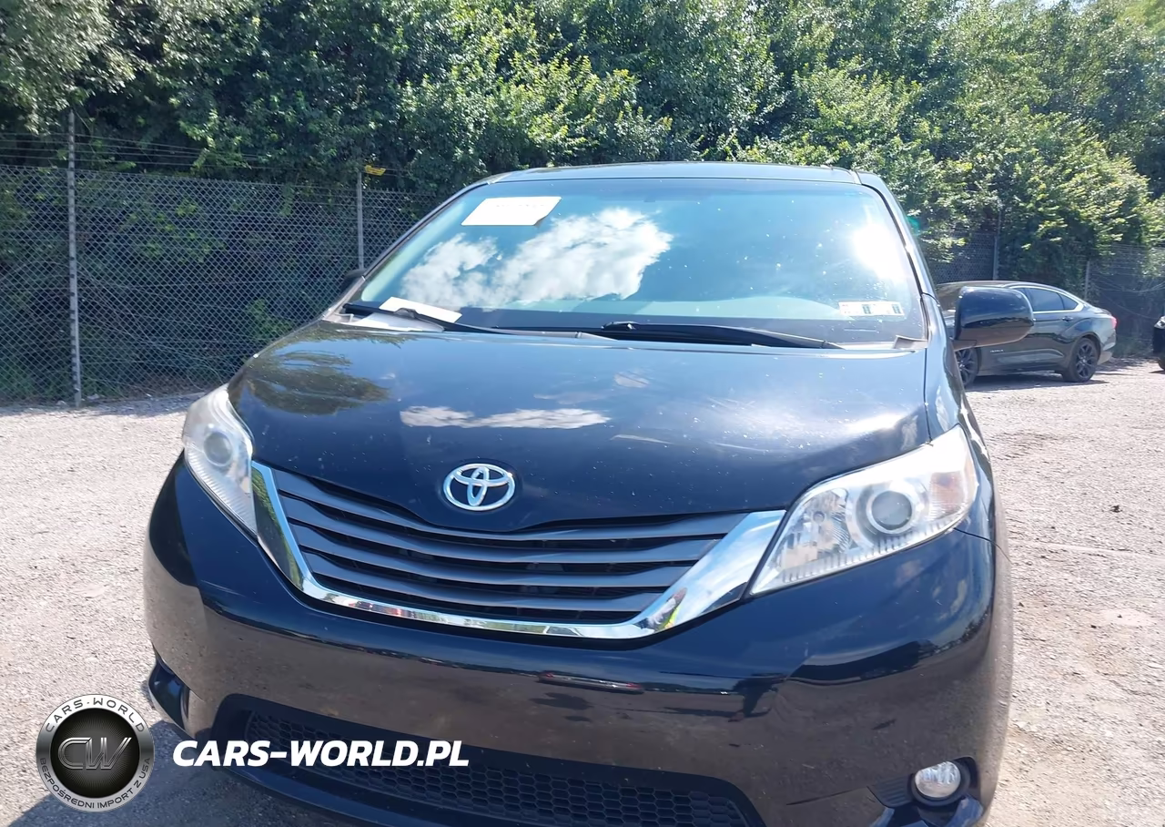 2012 Toyota Sienna Xle V6 8 Passenger VIN:5TDYK3DC2CS218350 - 6