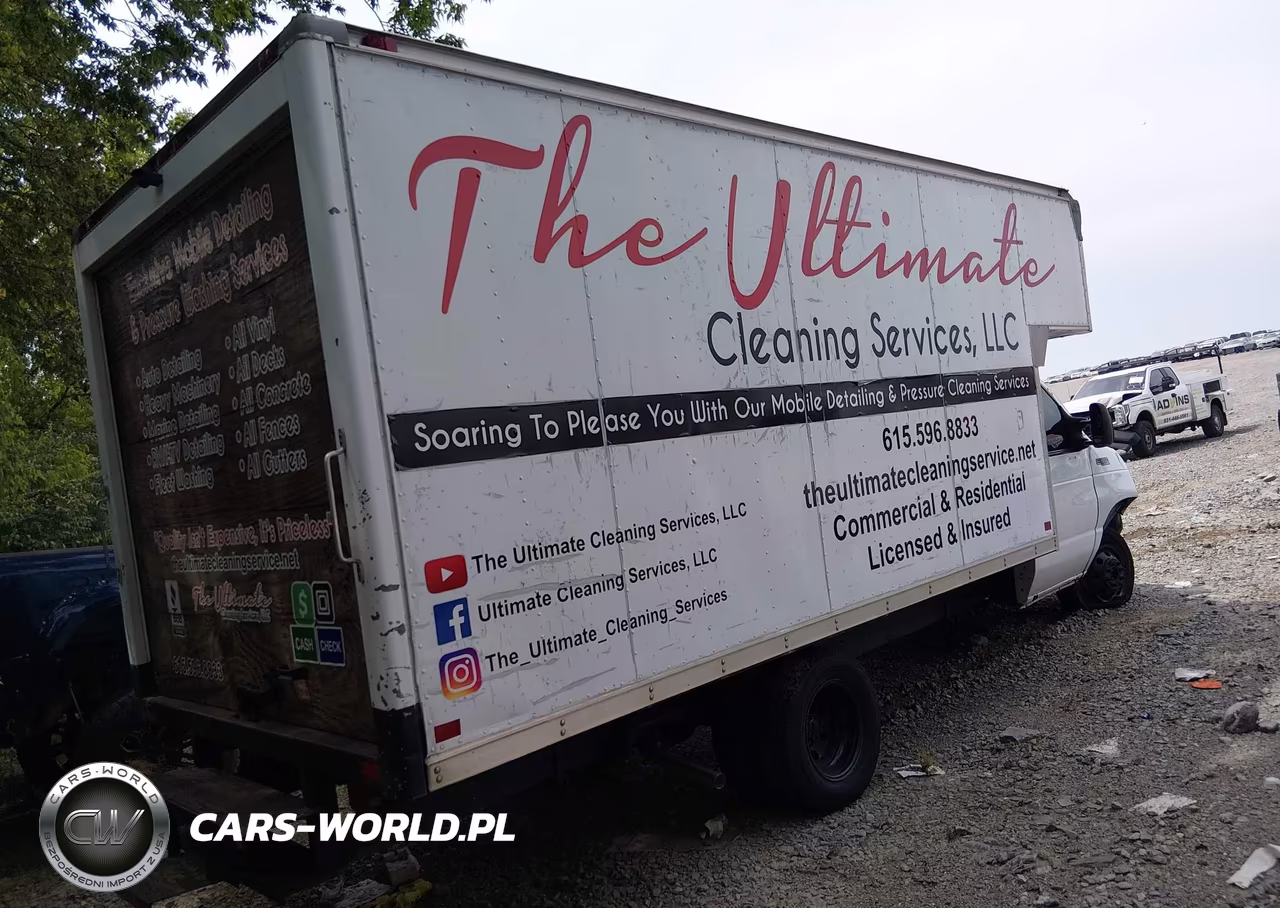 2000 Ford E-350 Cutaway Standard VIN:1FDWE35L9YHB93709 - 4