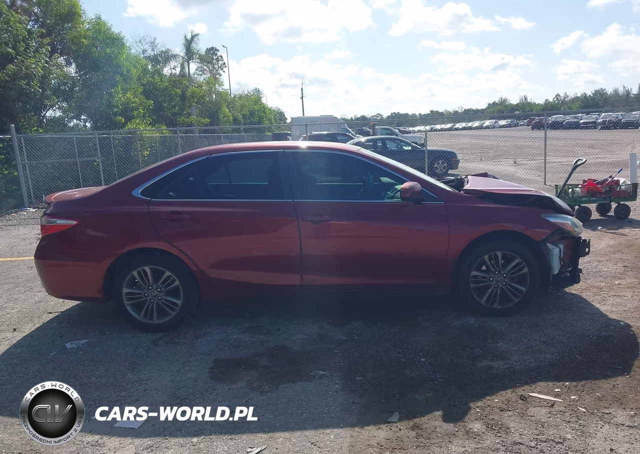 2017 Toyota Camry Se VIN:4T1BF1FK3HU734136 - 14