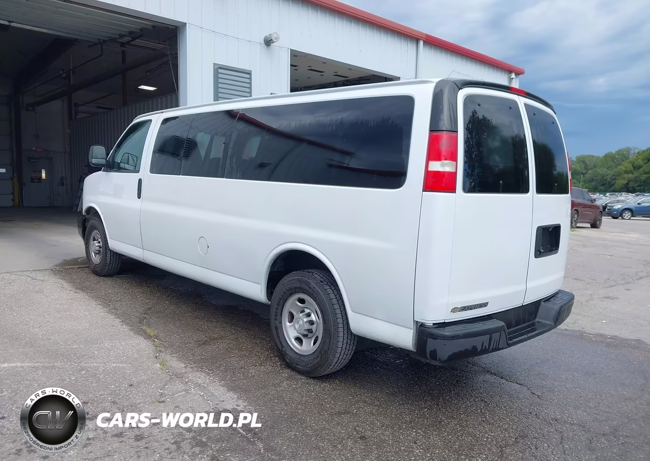2018 Chevrolet Express 3500 Ls VIN:1GAZGNFG1J1276065 - 3