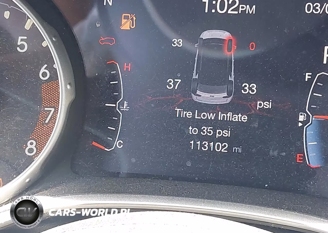 2018 Jeep Compass Latitude 4X4 VIN:3C4NJDBB8JT155120 - 15