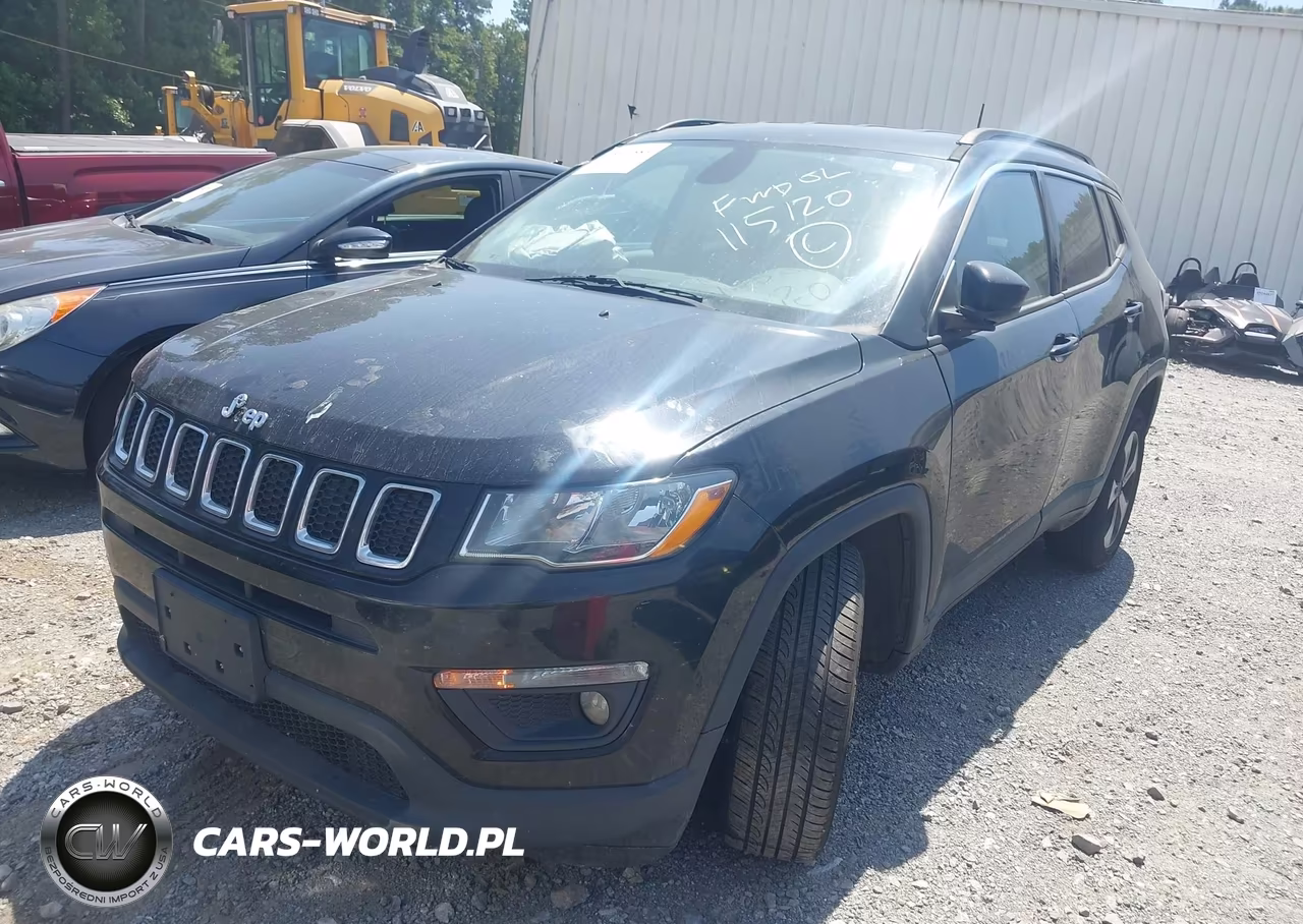 2018 Jeep Compass Latitude 4X4 VIN:3C4NJDBB8JT155120 - 2