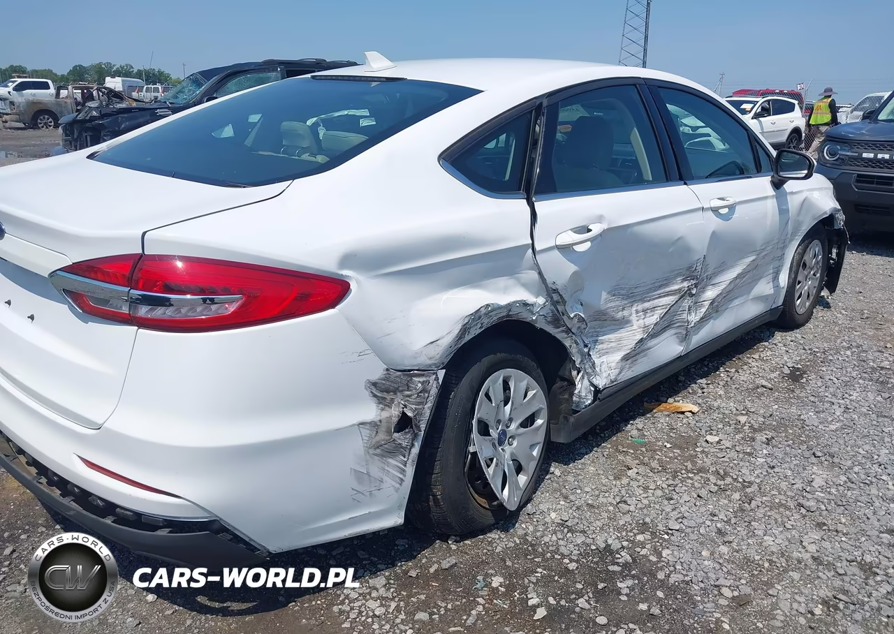 2020 Ford Fusion S VIN:3FA6P0G75LR143691 - 6
