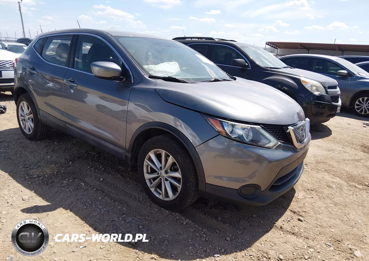 2018 Nissan Rogue Sport S – zdjęcie 1 z 16