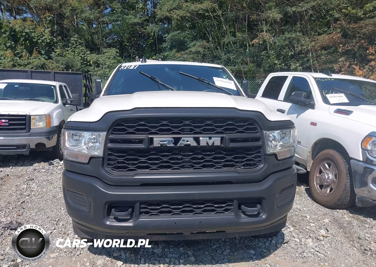 2022 Ram 2500 Tradesman 4X4 8' Box VIN:3C6UR5HL8NG322818 - 12