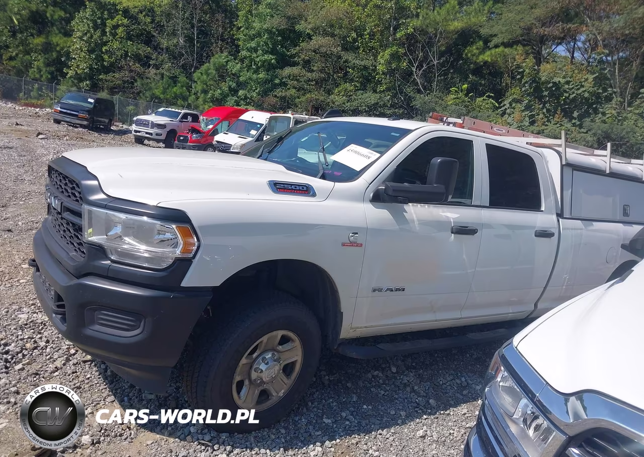 2022 Ram 2500 Tradesman 4X4 8' Box VIN:3C6UR5HL8NG322818 - 14