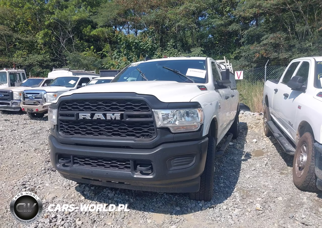 2022 Ram 2500 Tradesman 4X4 8' Box VIN:3C6UR5HL8NG322818 - 2