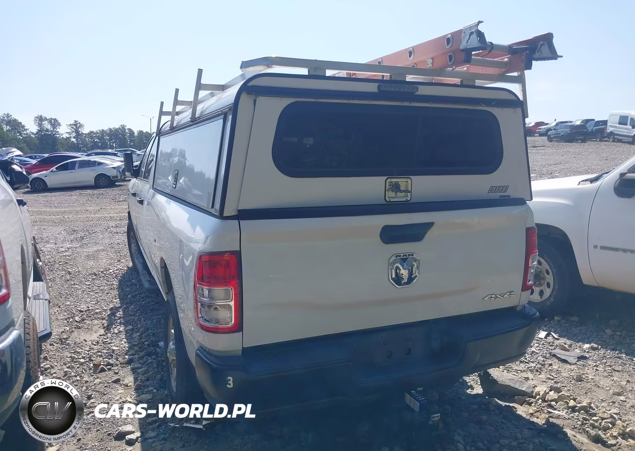 2022 Ram 2500 Tradesman 4X4 8' Box VIN:3C6UR5HL8NG322818 - 3