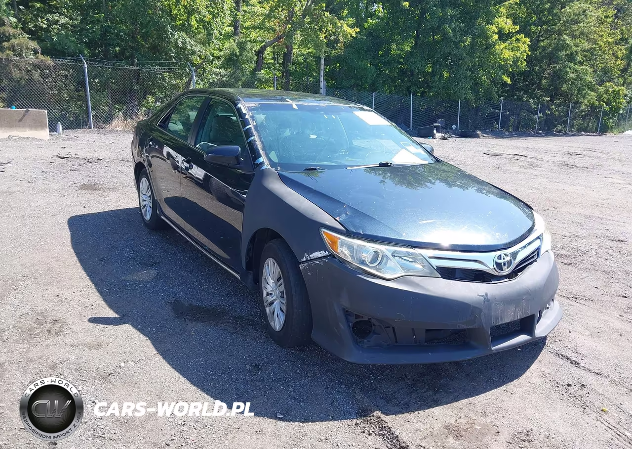 2014 Toyota Camry Le