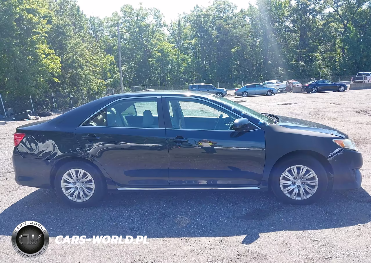 2014 Toyota Camry Le VIN:4T4BF1FK6ER339465 - 13