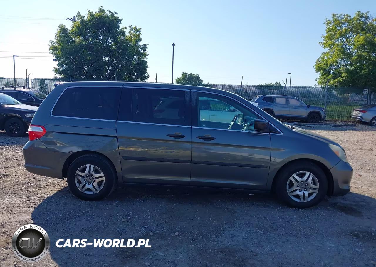 2007 Honda Odyssey Lx VIN:5FNRL38247B058470 - 12