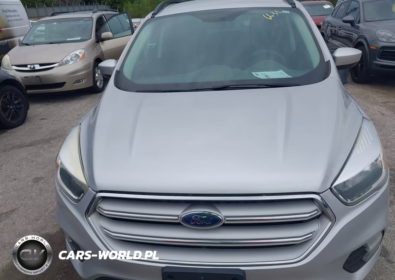 2018 Ford Escape Se VIN:1FMCU0GD8JUA94953 - 6
