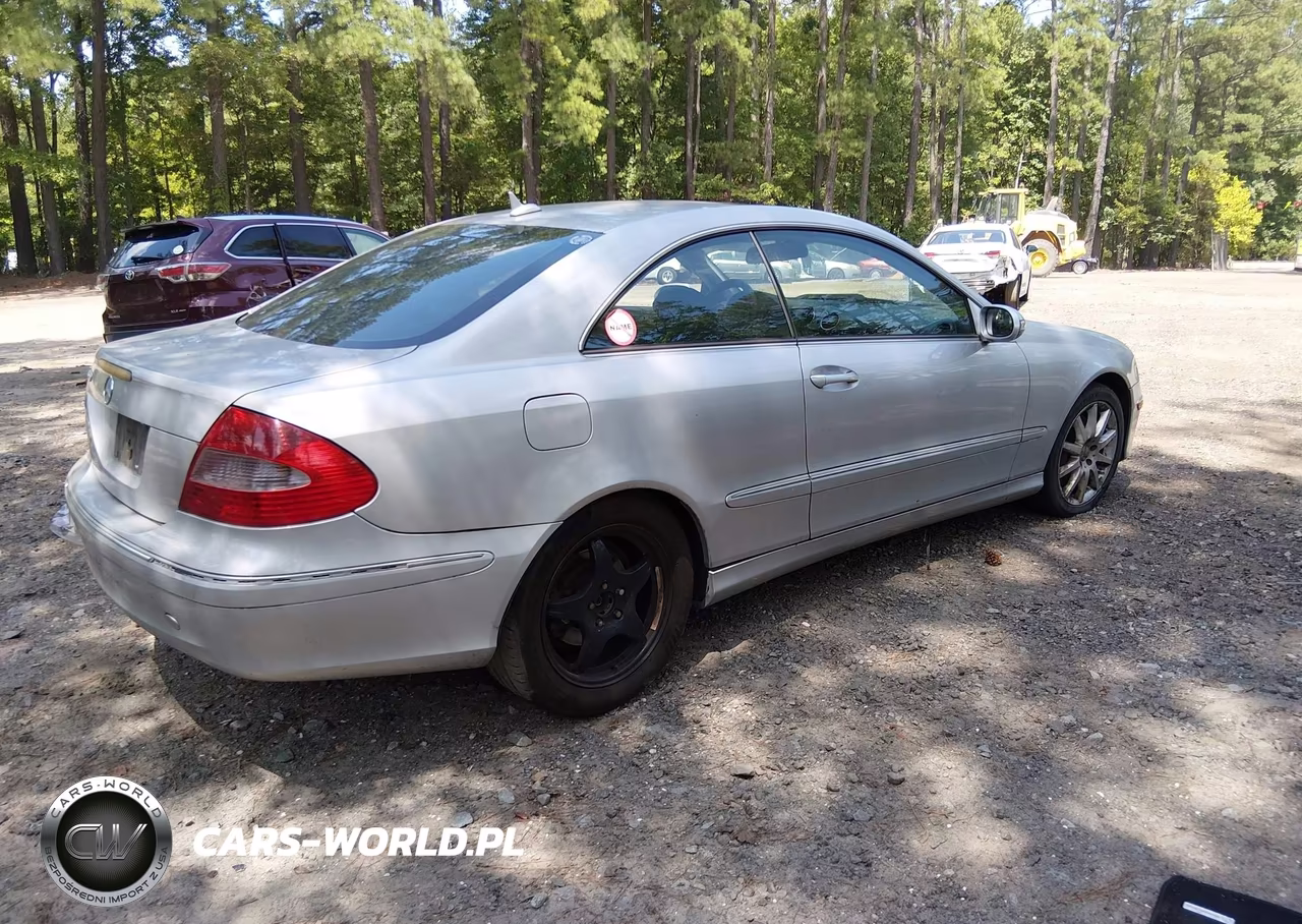 2007 Mercedes-Benz Clk 350 VIN:WDBTJ56H77F227633 - 4