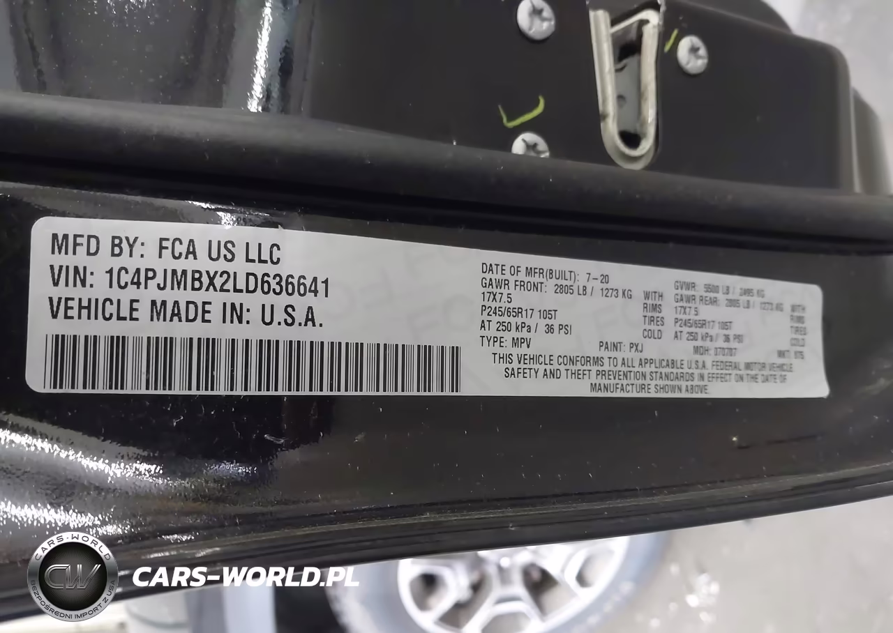 2020 Jeep Cherokee Trailhawk 4X4 VIN:1C4PJMBX2LD636641 - 9
