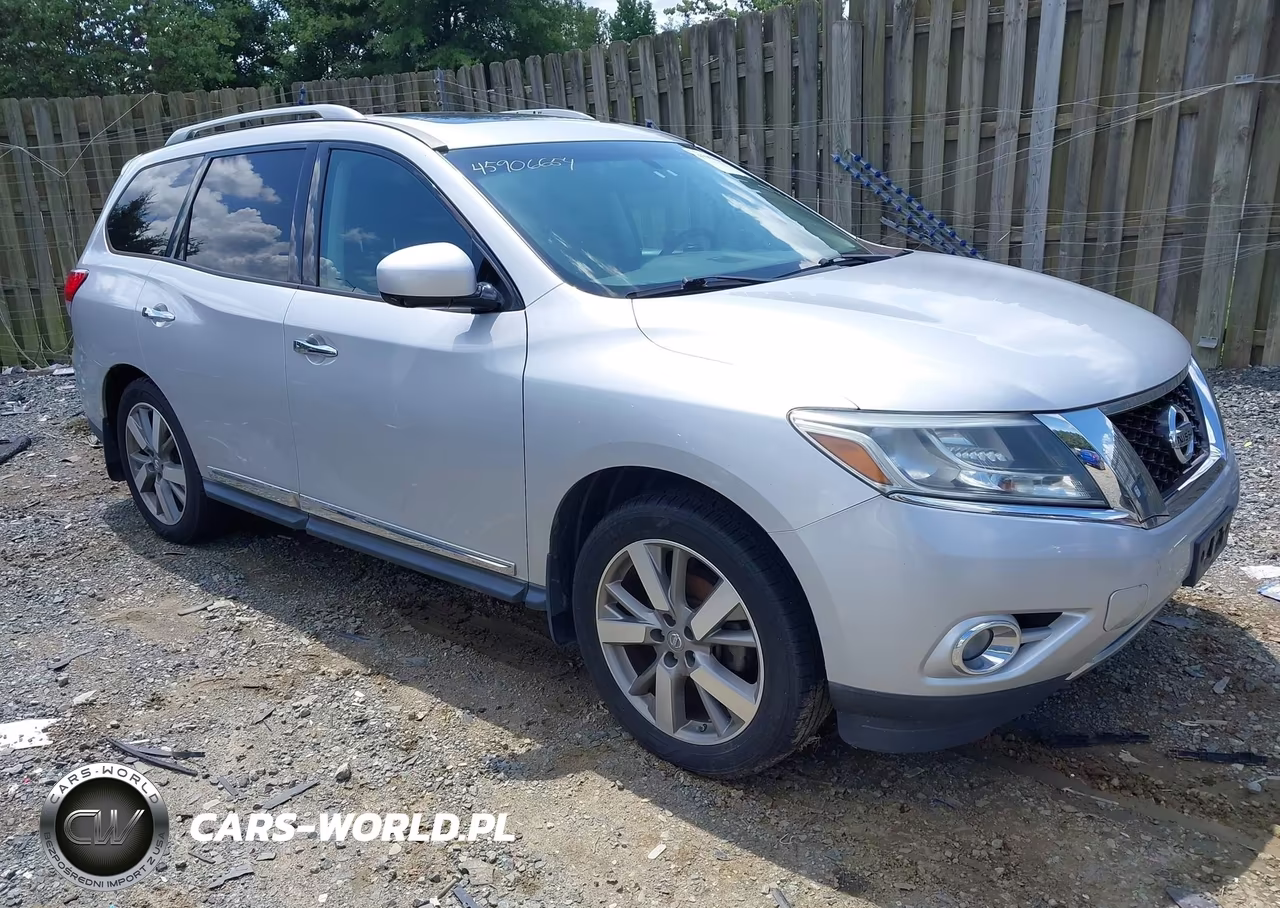 2013 Nissan Pathfinder Platinum – zdjęcie 1 z 12