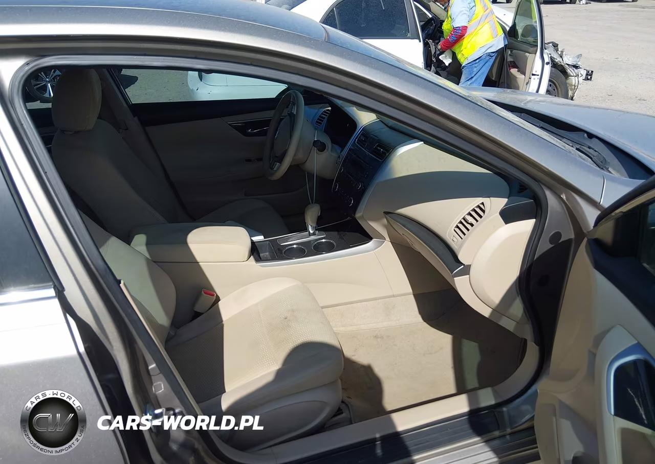 2014 Nissan Altima 2.5 S VIN:1N4AL3AP6EC293973 - 5