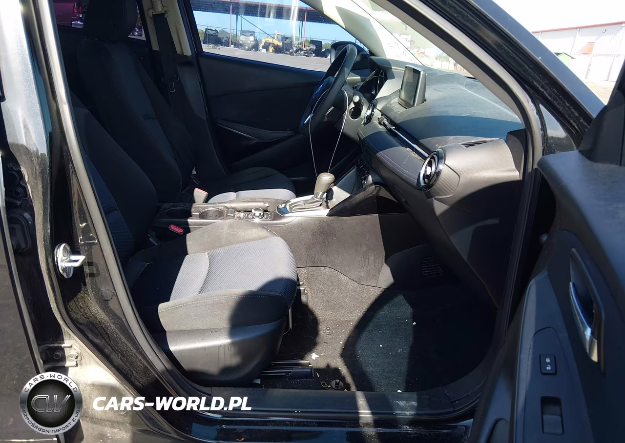 2016 Scion Ia VIN:3MYDLBZV6GY146603 - 5
