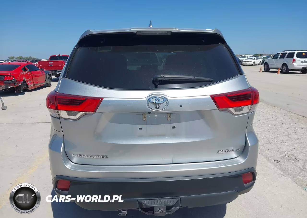 2017 Toyota Highlander Xle VIN:5TDJZRFH2HS374050 - 16