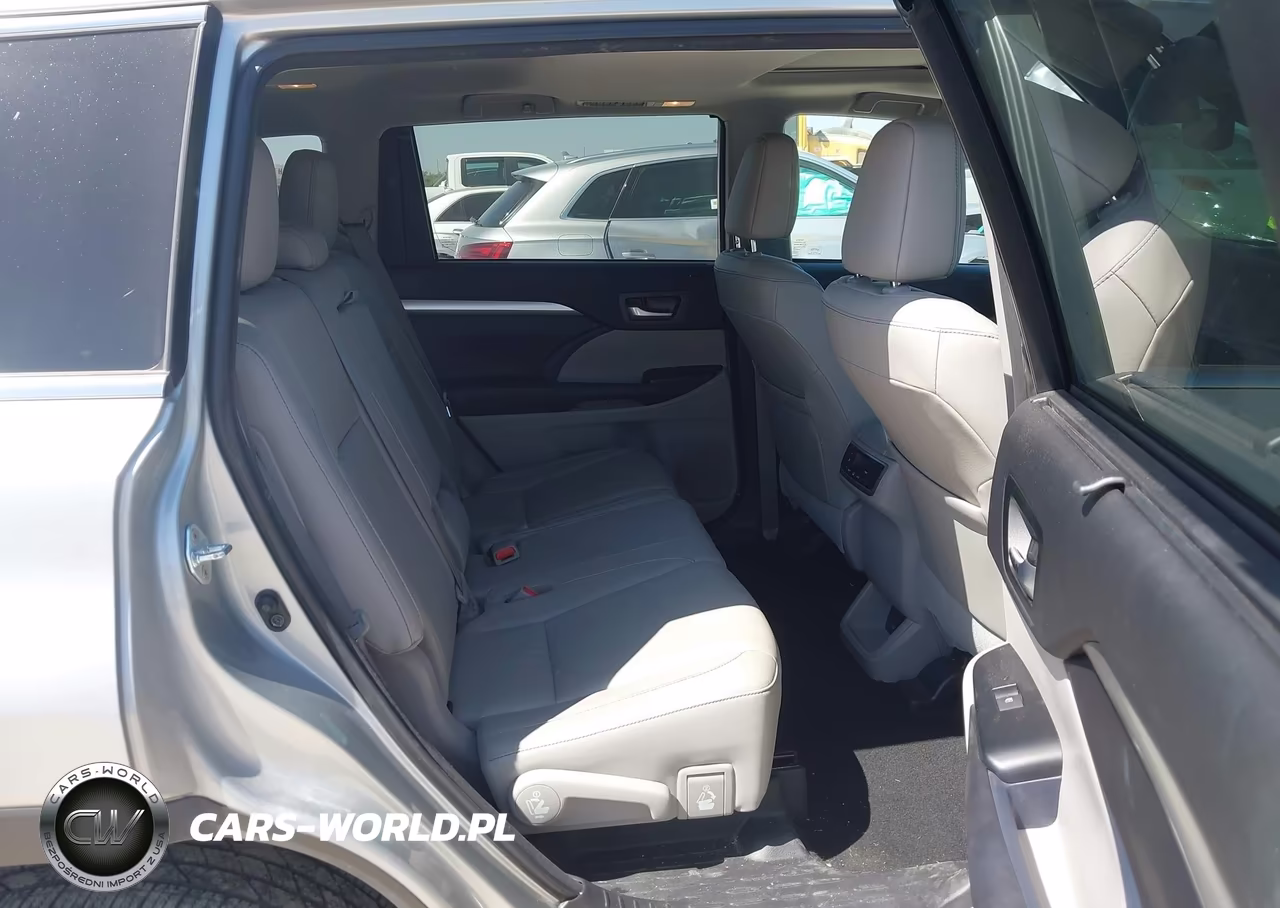 2017 Toyota Highlander Xle VIN:5TDJZRFH2HS374050 - 8