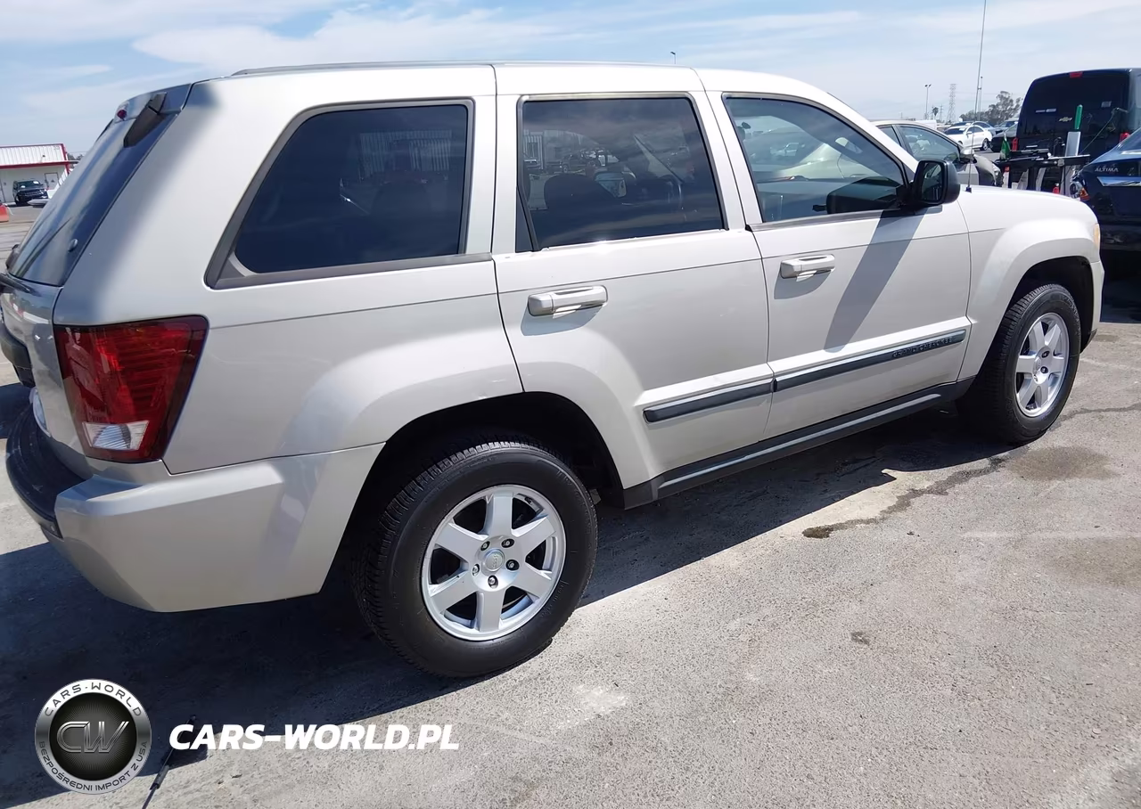 2008 Jeep Grand Cherokee Laredo VIN:1J8GS48K78C197161 - 4