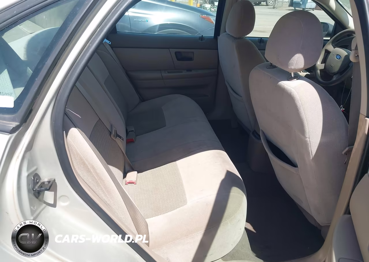 2007 Ford Taurus Se VIN:1FAFP53U17A154129 - 8