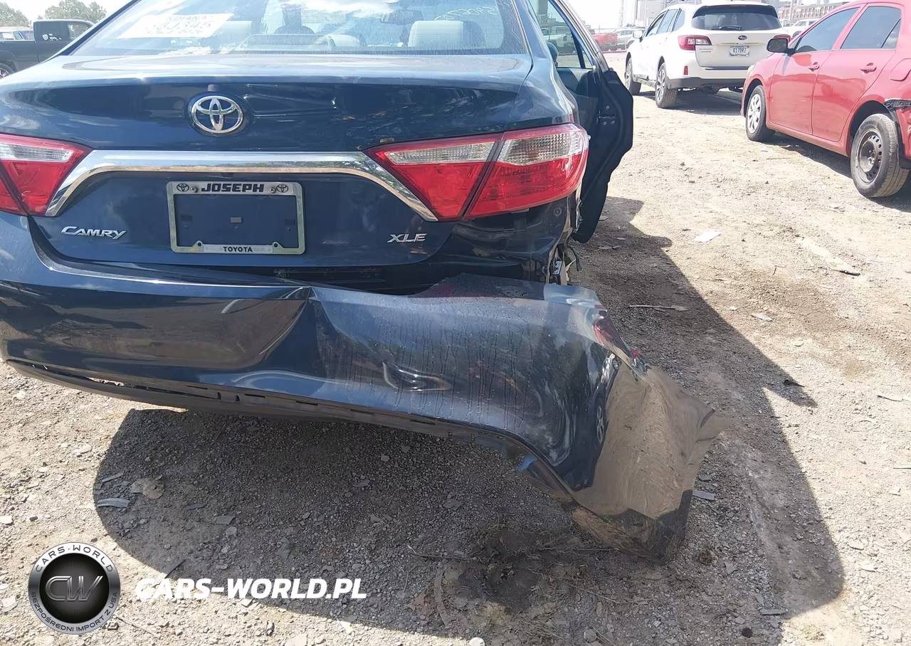 2017 Toyota Camry Xle VIN:4T1BF1FK7HU644407 - 6