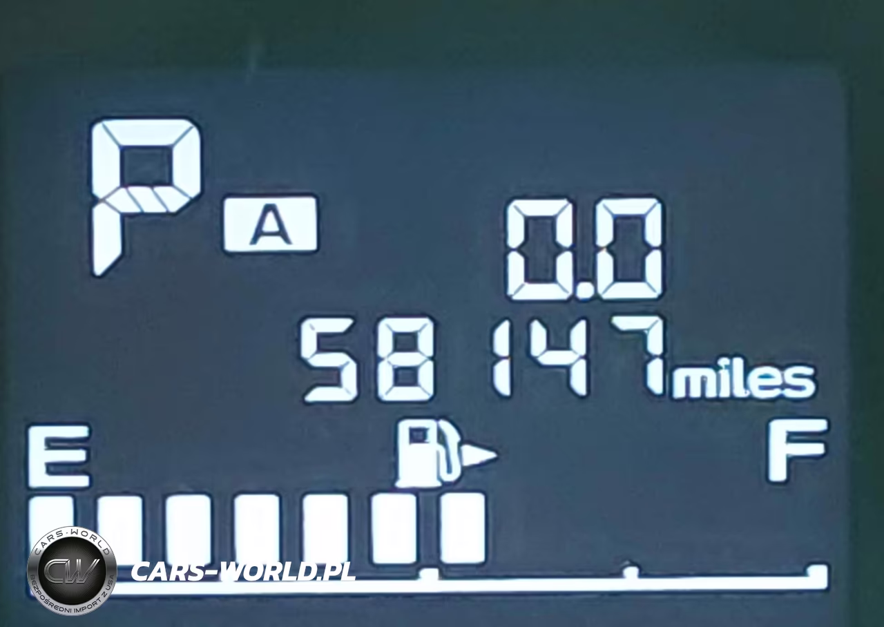 2018 Subaru Crosstrek 2.0I Premium VIN:JF2GTABC4JH260599 - 16
