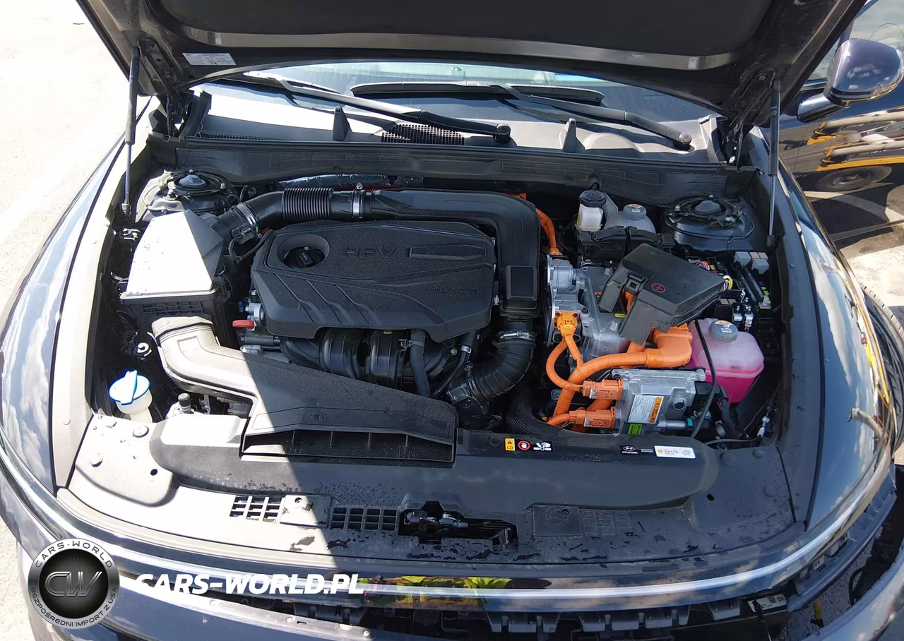 2025 Hyundai Sonata Hybrid Limited VIN:KMHL54JJ2SA103460 - 10