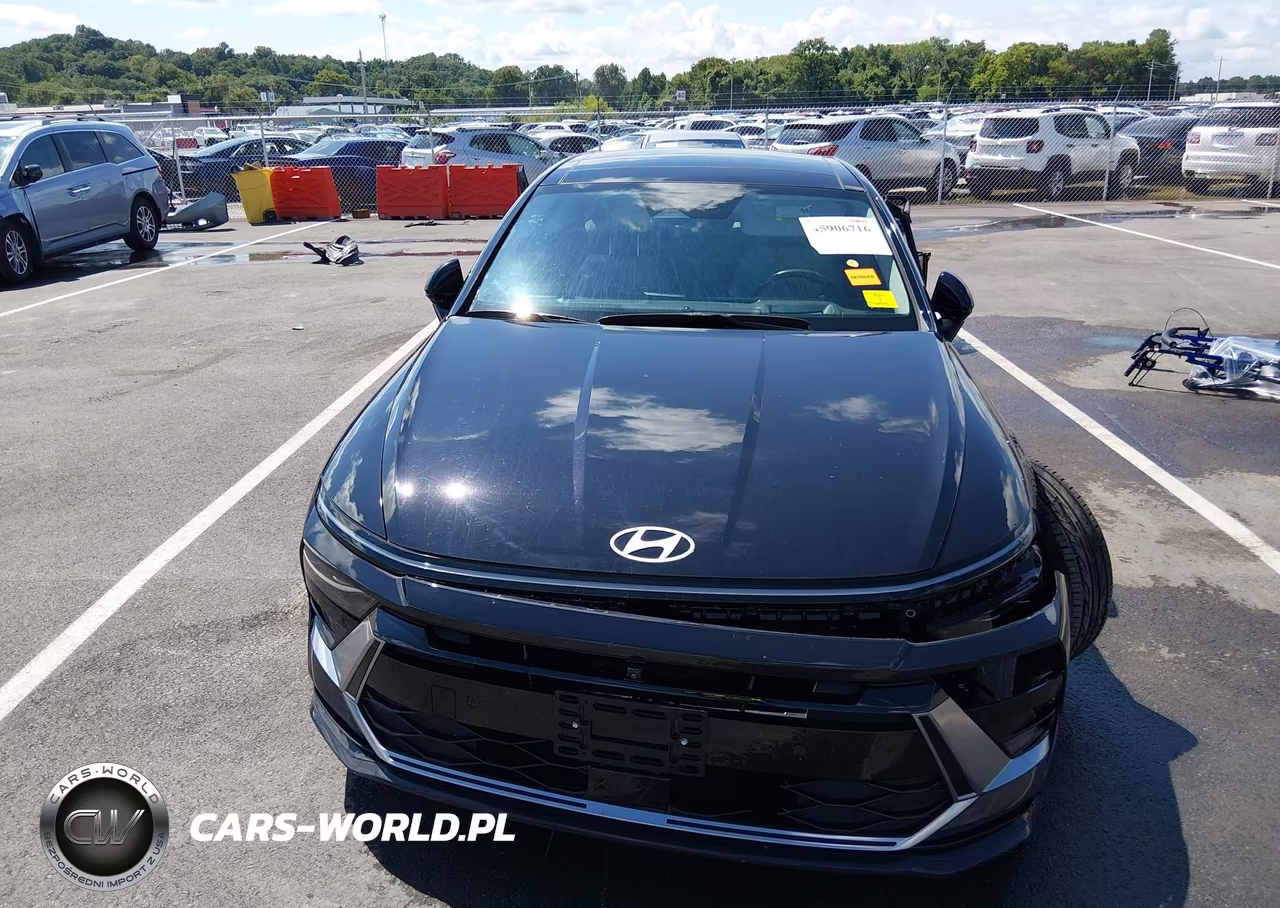 2025 Hyundai Sonata Hybrid Limited VIN:KMHL54JJ2SA103460 - 12