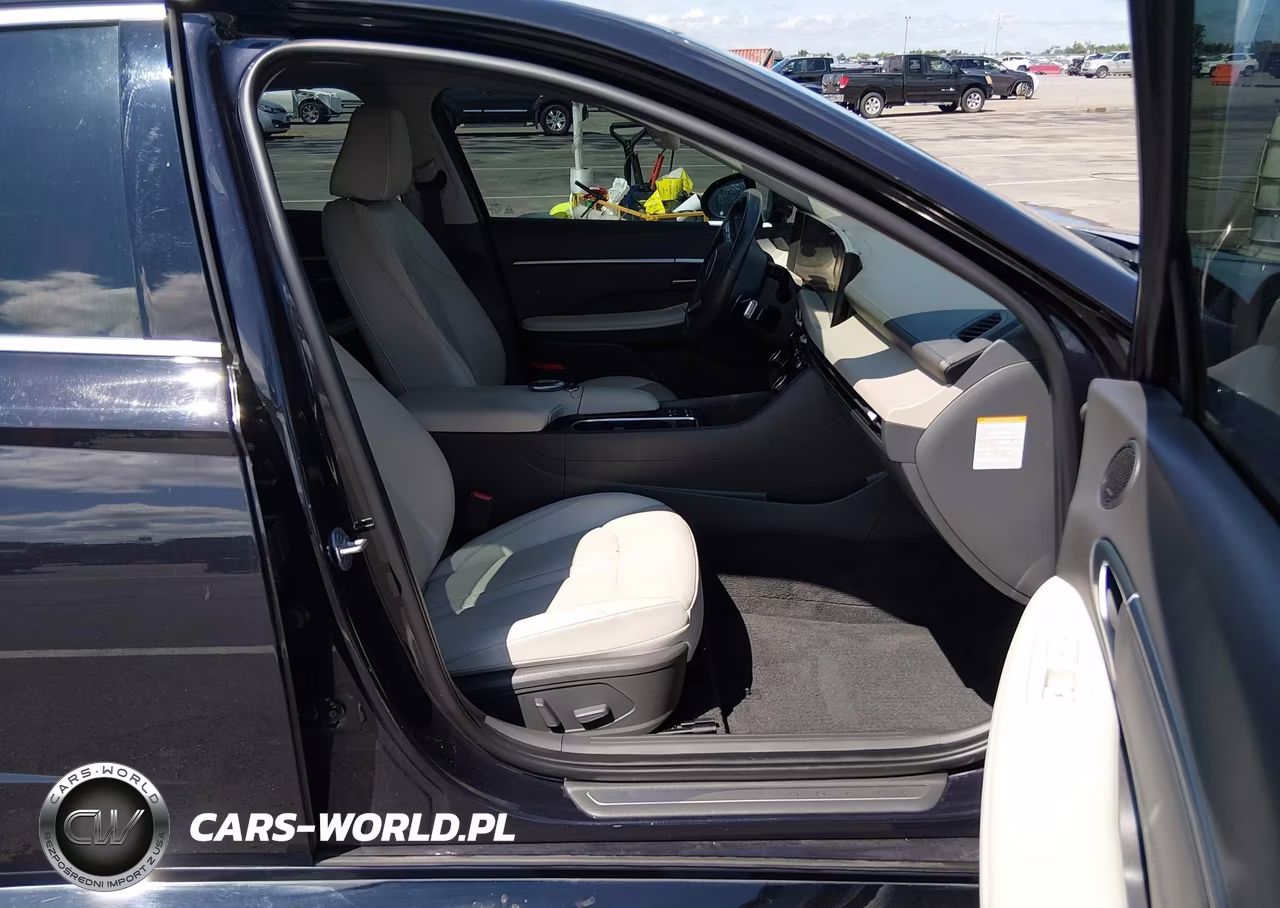 2025 Hyundai Sonata Hybrid Limited VIN:KMHL54JJ2SA103460 - 5
