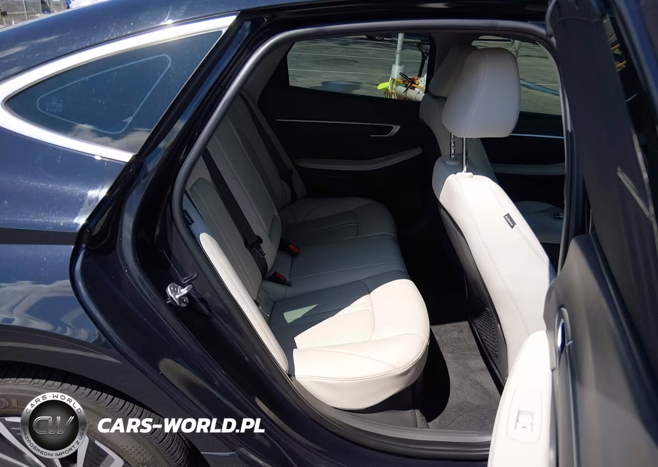 2025 Hyundai Sonata Hybrid Limited VIN:KMHL54JJ2SA103460 - 8