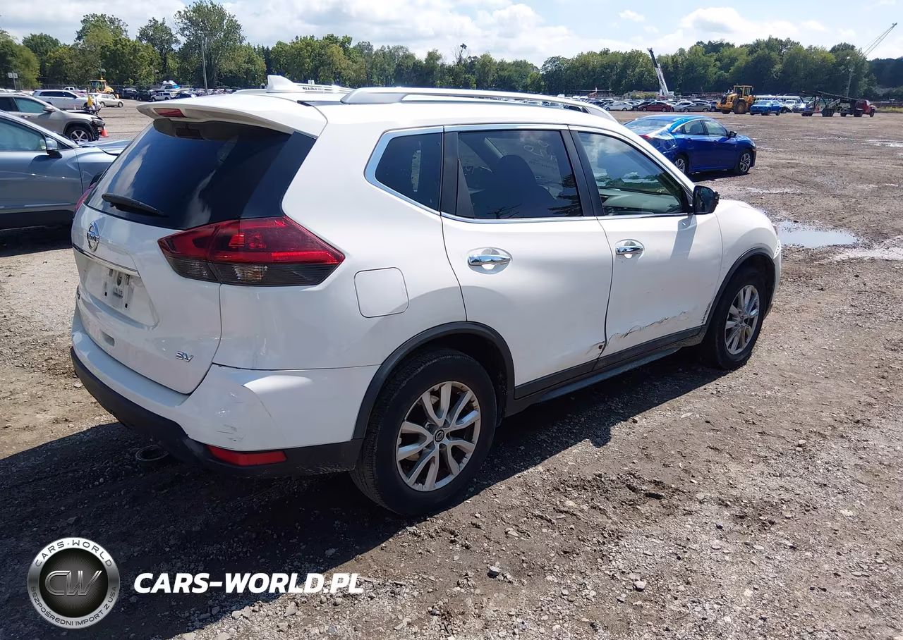 2018 Nissan Rogue Sv VIN:5N1AT2MT2JC788447 - 4