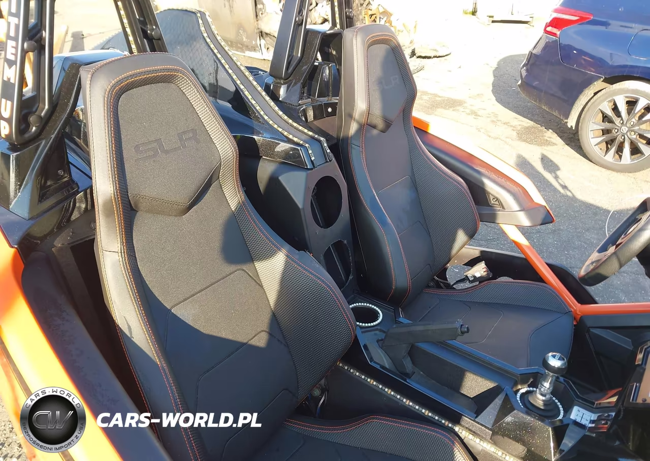 2018 Polaris Slingshot Slr VIN:57XAARFA5J8129397 - 8