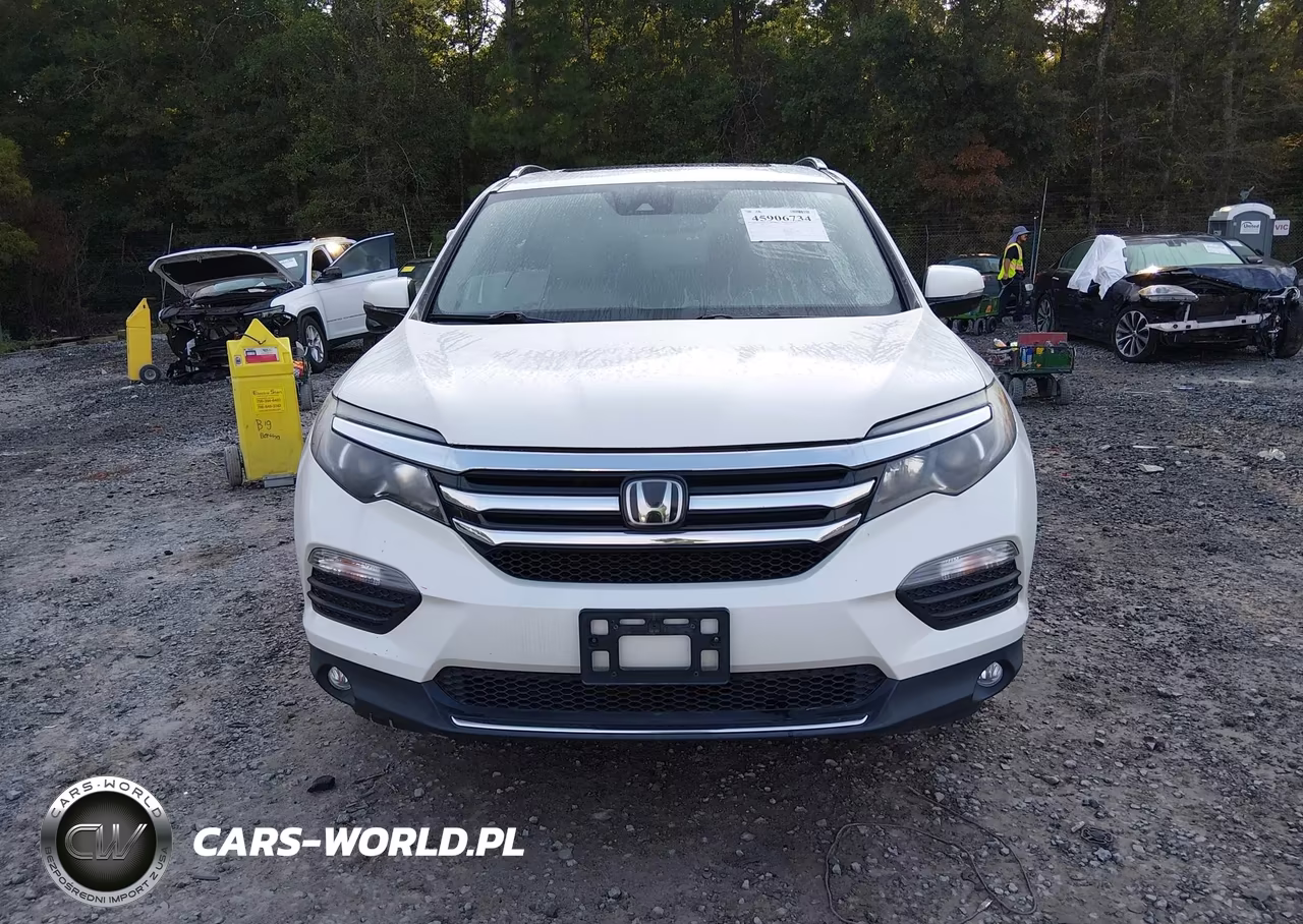 2017 Honda Pilot Touring VIN:5FNYF6H96HB098357 - 12