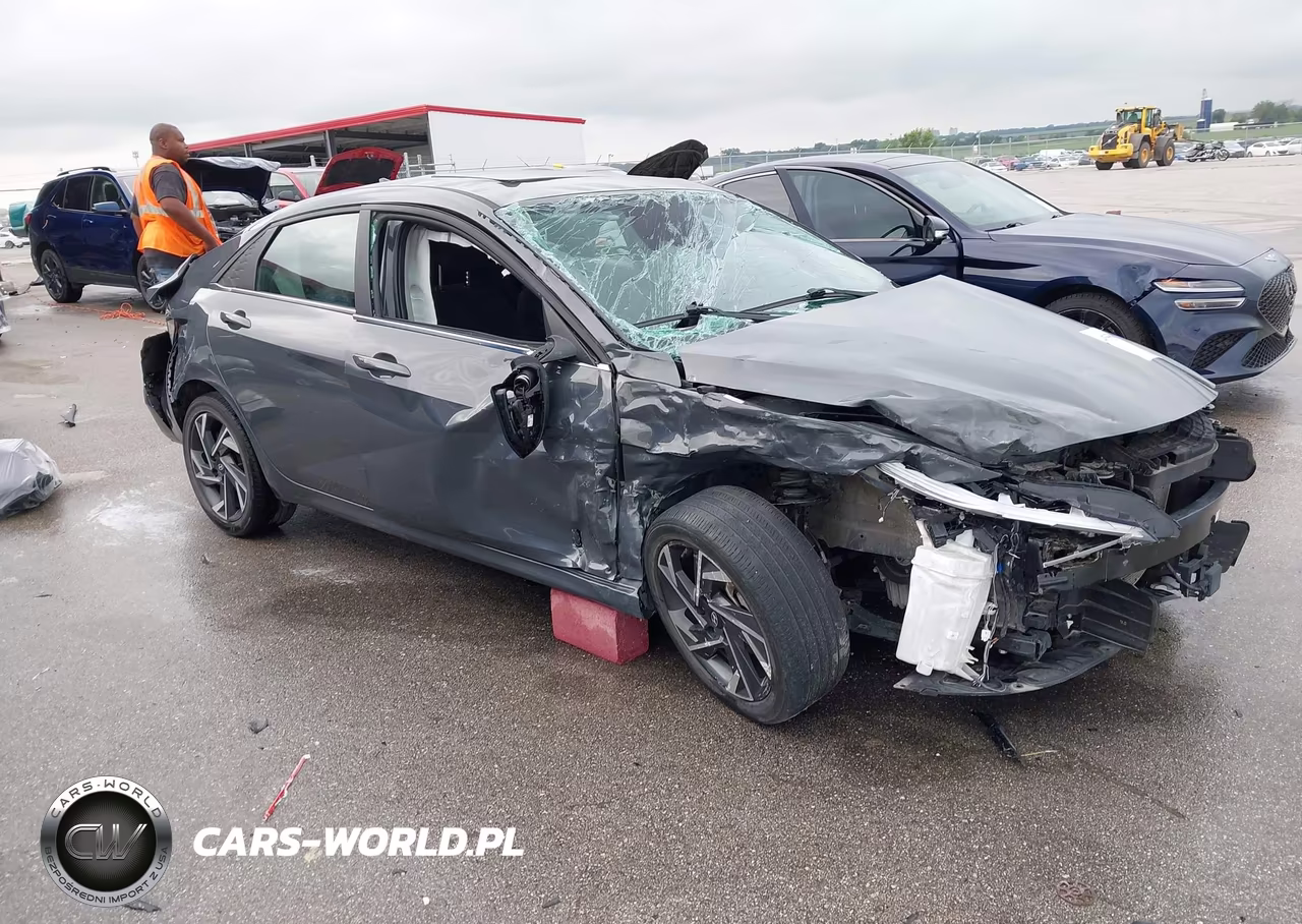 2024 Hyundai Elantra Sel