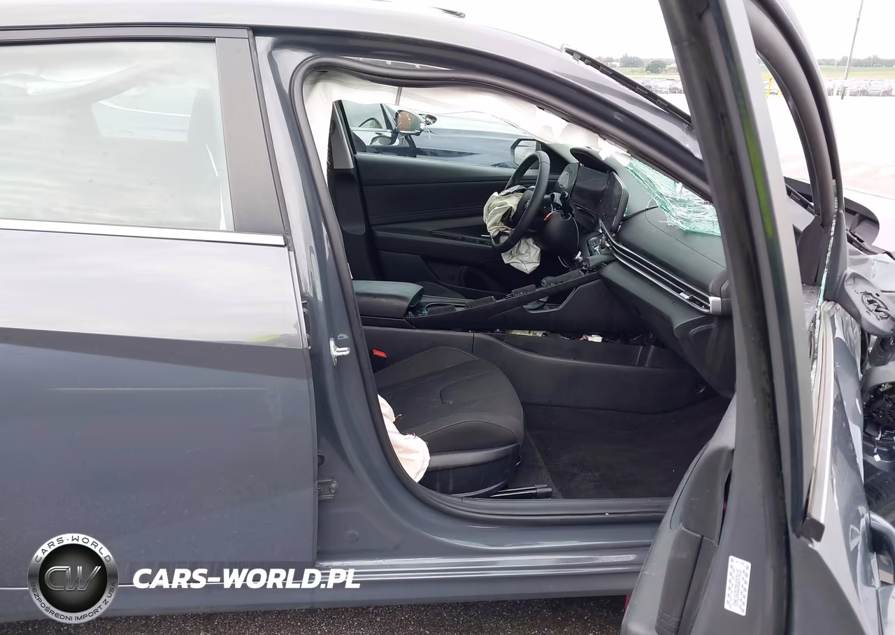 2024 Hyundai Elantra Sel VIN:KMHLS4DG2RU697615 - 5