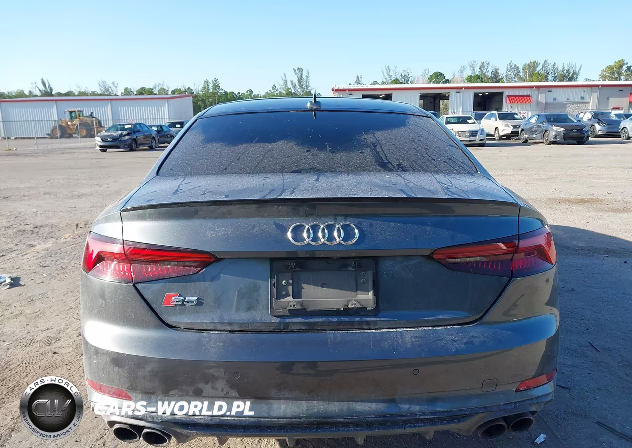2018 Audi S5 3.0T Premium Plus VIN:WAUP4AF51JA082292 - 17