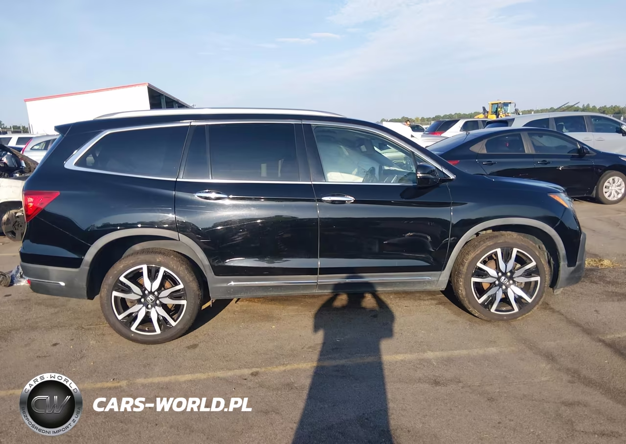 2019 Honda Pilot Touring VIN:5FNYF6H96KB034004 - 14