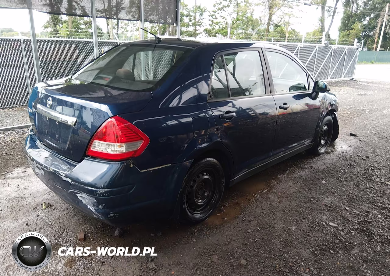 2011 Nissan Versa 1.8S VIN:3N1BC1AP7BL501834 - 4