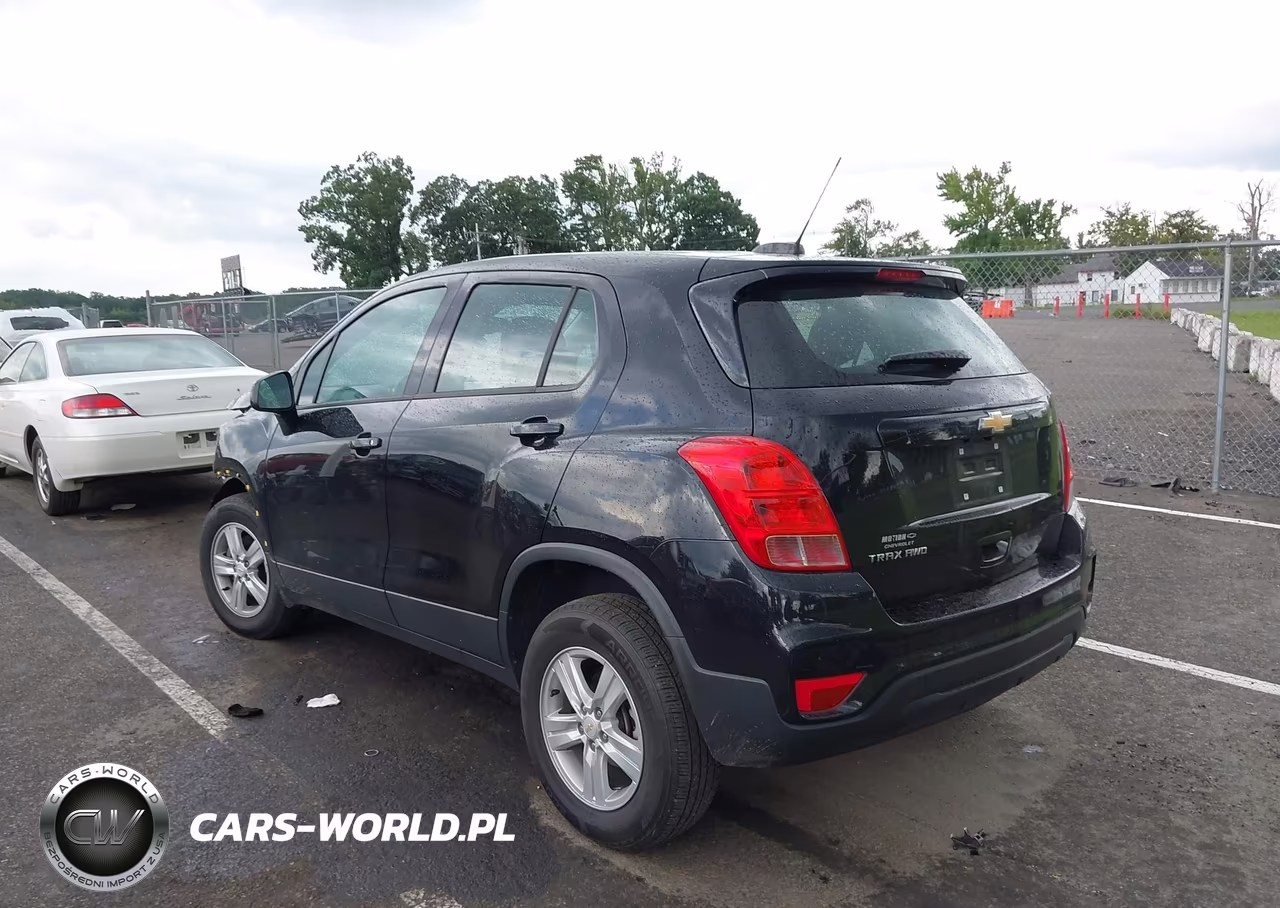 2020 Chevrolet Trax Awd Ls VIN:KL7CJNSB5LB074722 - 3