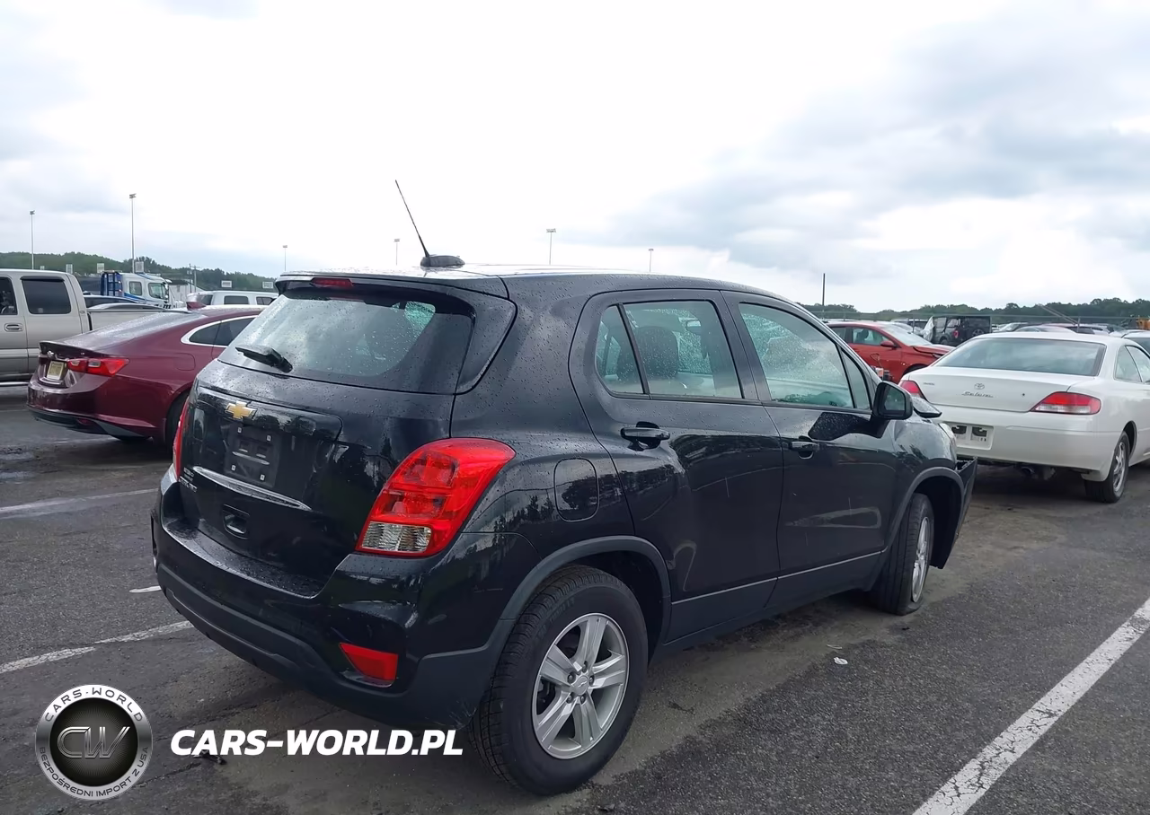 2020 Chevrolet Trax Awd Ls VIN:KL7CJNSB5LB074722 - 4