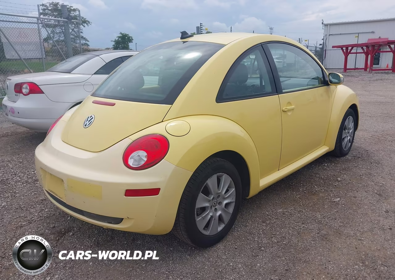 2009 Volkswagen New Beetle 2.5L VIN:3VWRW31C49M500900 - 4