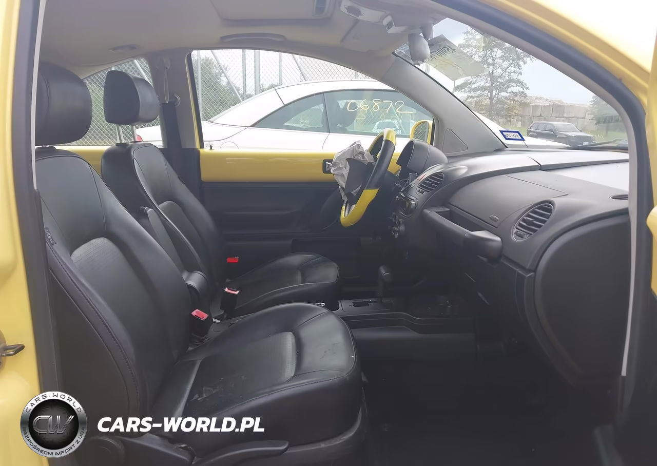 2009 Volkswagen New Beetle 2.5L VIN:3VWRW31C49M500900 - 5