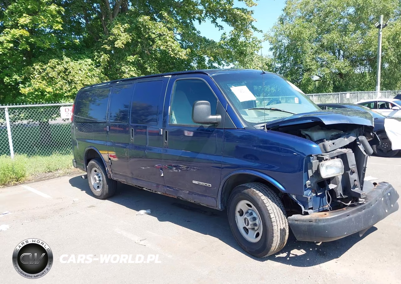 2003 GMC Savana Standard