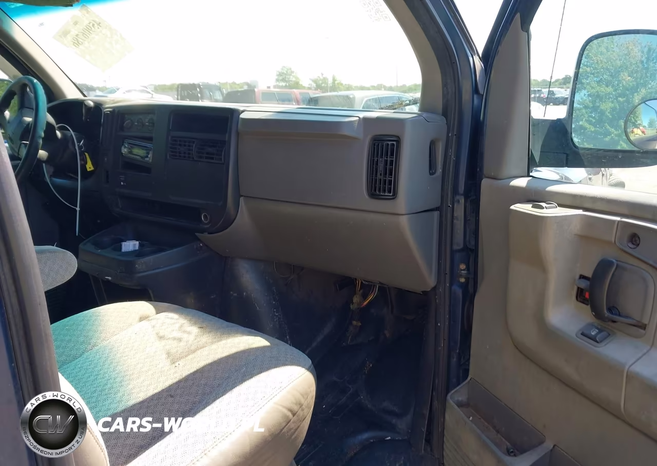 2003 GMC Savana Standard VIN:1GTHG35U131146479 - 5
