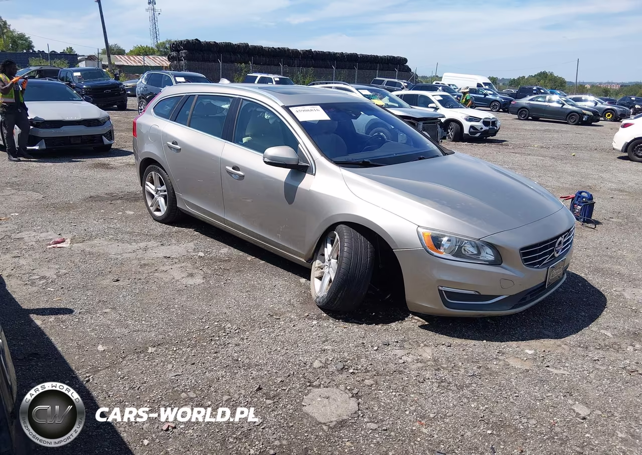 2015 Volvo V60 T5 Premier VIN:YV140MEK9F1265368 - 1