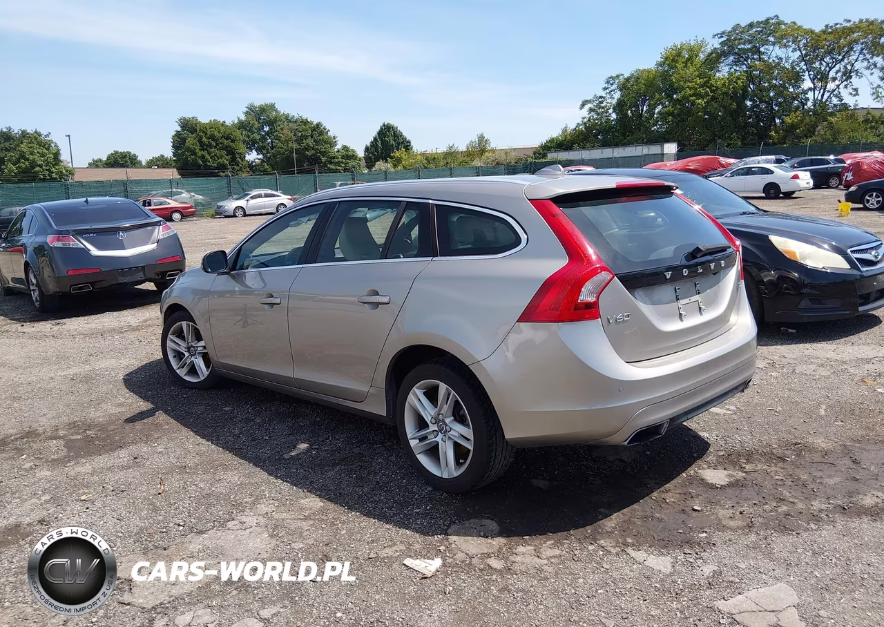 2015 Volvo V60 T5 Premier VIN:YV140MEK9F1265368 - 3