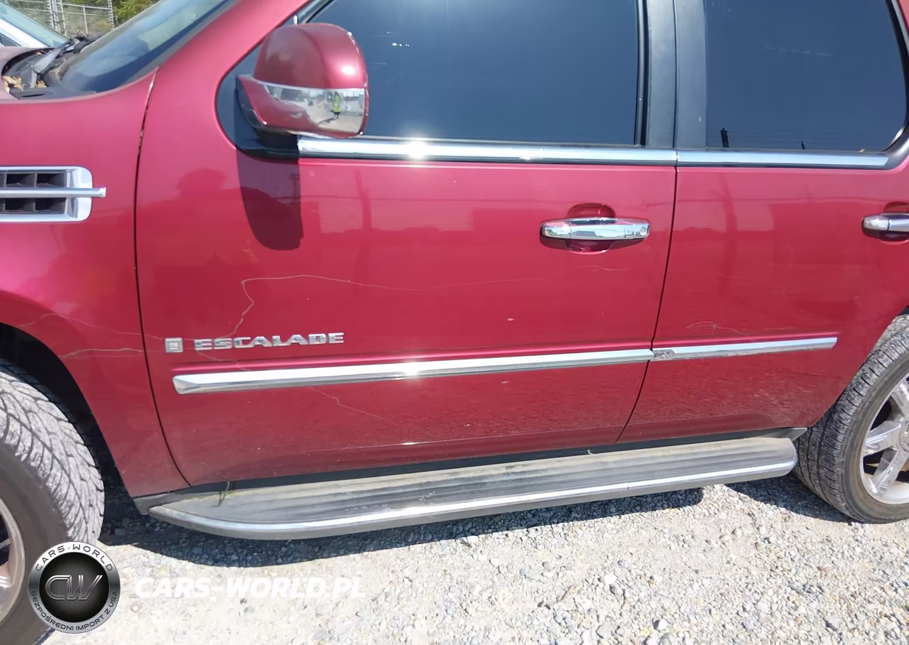2008 Cadillac Escalade Standard VIN:1GYEC638X8R121962 - 6