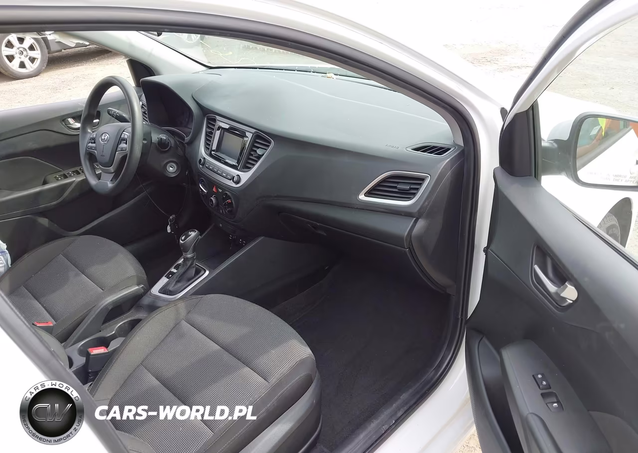 2021 Hyundai Accent Se VIN:3KPC24A66ME140908 - 5